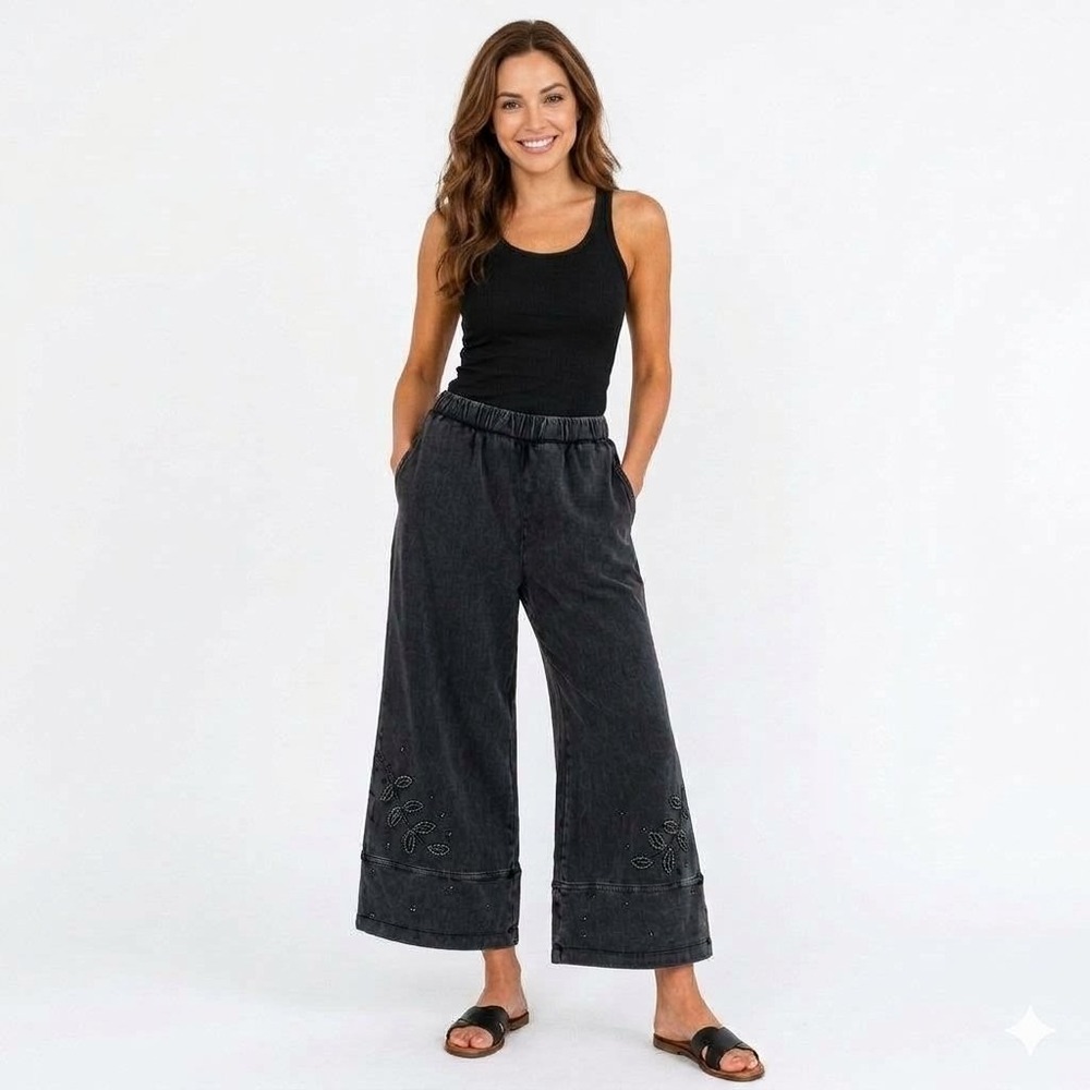Johnny Was Women XL Pants Cropped Wide Leg Charcoal Beaded NWT